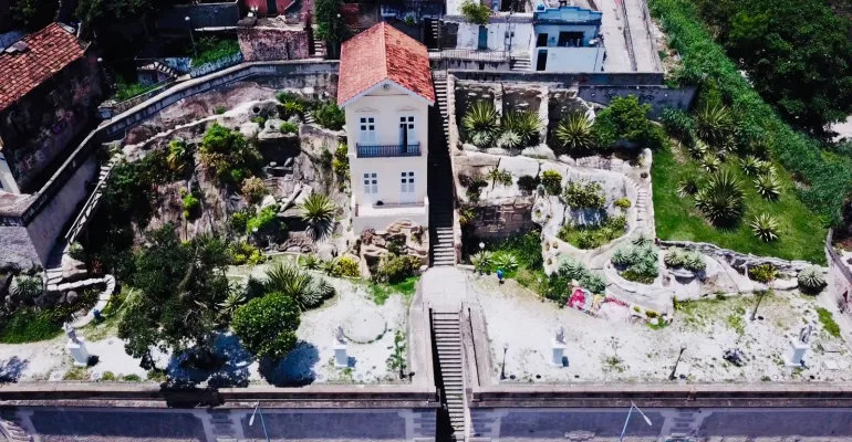 Casarão João de Alaba e Jardim Suspenso do Valongo: memória, resistência e paisagem no Porto do Rio