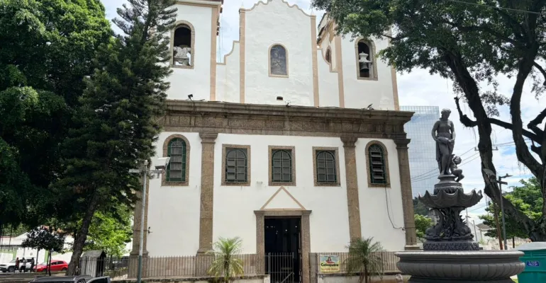 Paróquia Santo Cristo dos Milagres: fé, história e identidade no coração do Porto