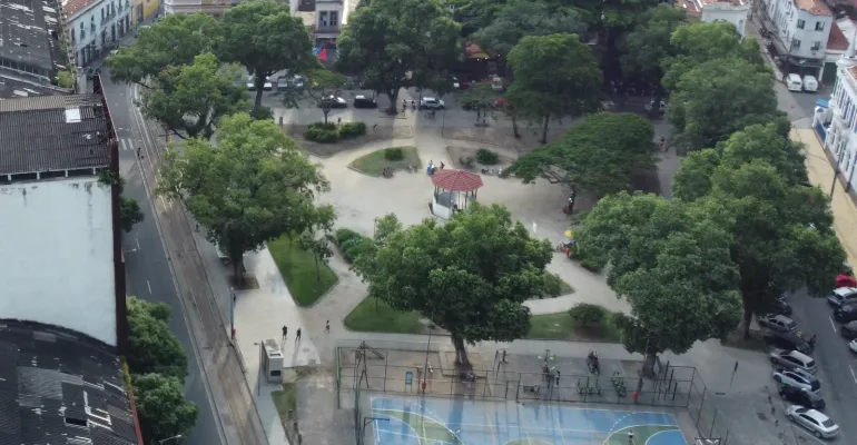 Praça da Harmonia: o coração histórico da Gamboa